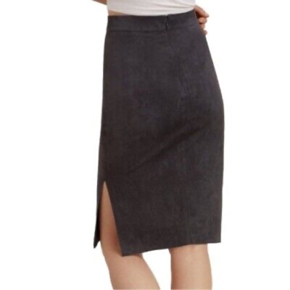 Aritzia Wilfred Free Gray Vegan Suede Lis Skirt Size 8 - Picture 2 of 7